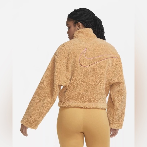Nike Sportswear Swoosh Women's Jacket Sherpa Fleece Size Medium - Camel Brown - Picture 2 of 14